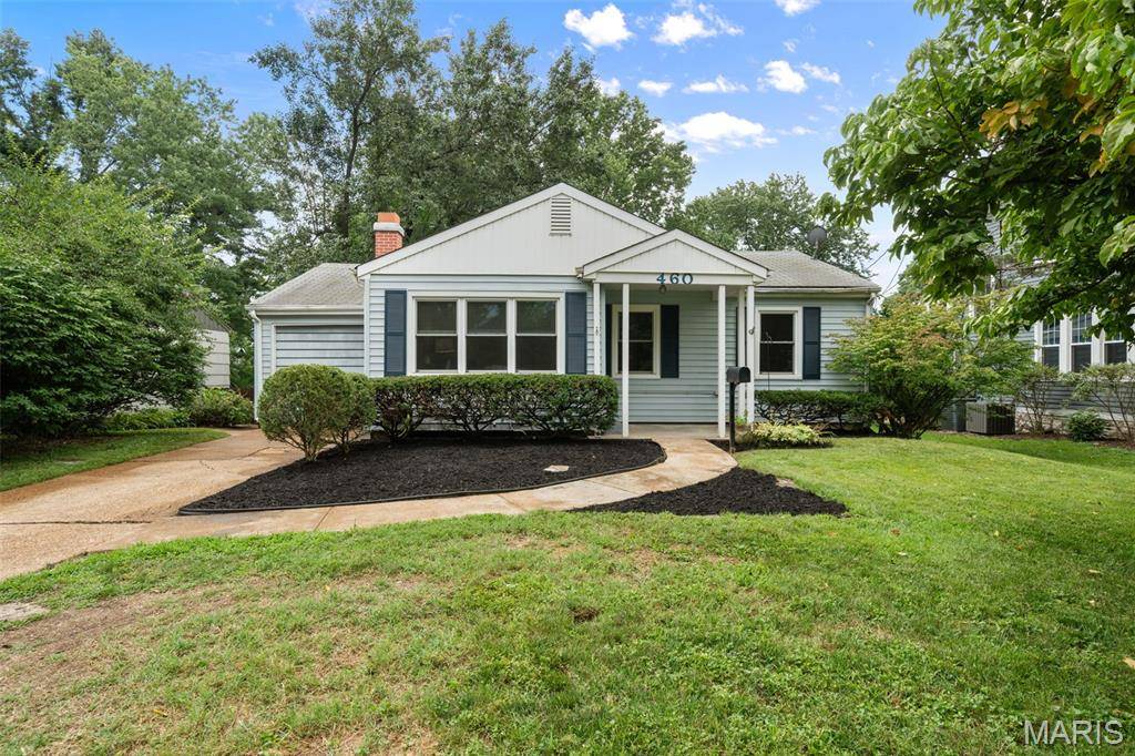 460 Ridge AVE, Webster Groves, MO 63119