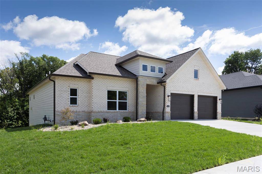 2291 Pelham LN, Maryville, IL 62062
