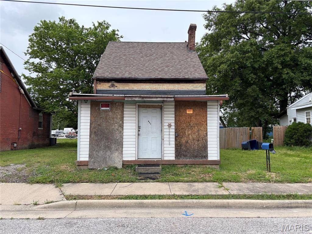 731 S 1st ST, Belleville, IL 62220
