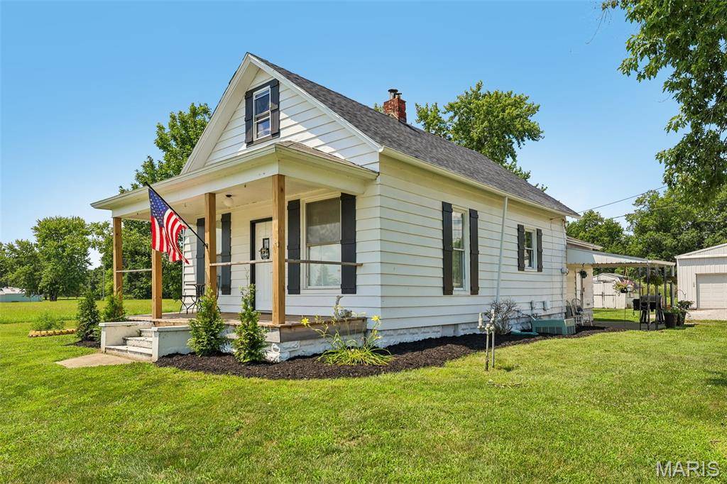 401 S A ST, Vernon, IL 62892