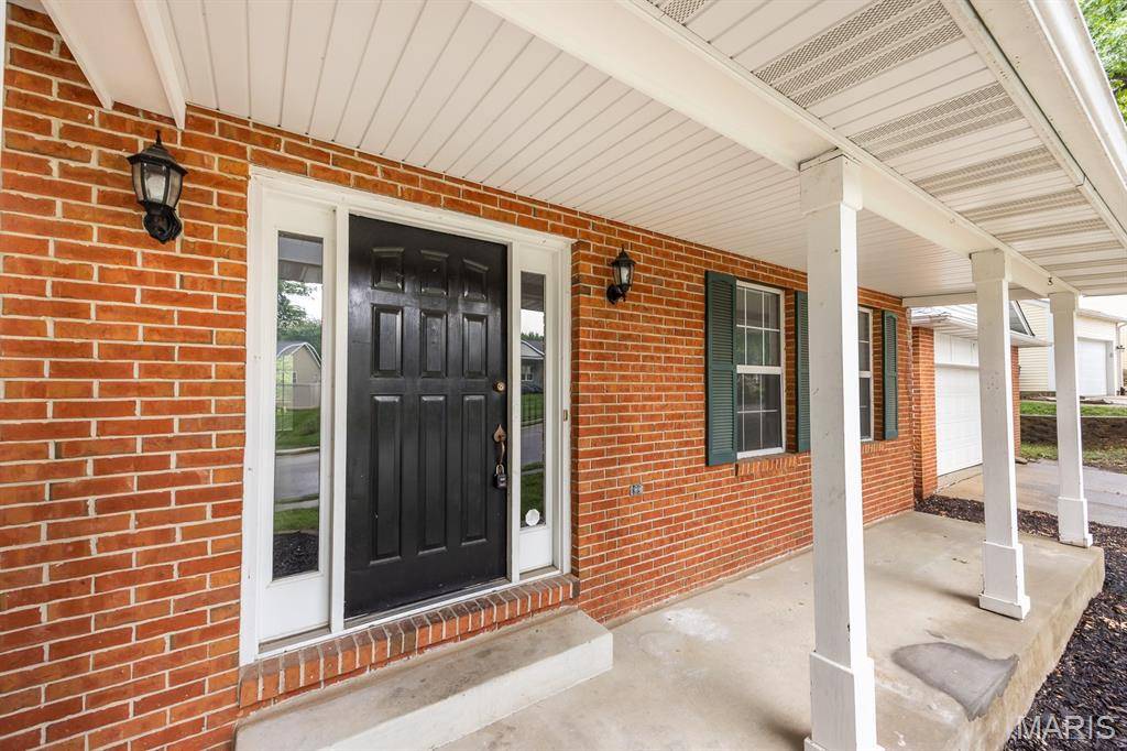 1010 Woods WAY, O'fallon, IL 62269