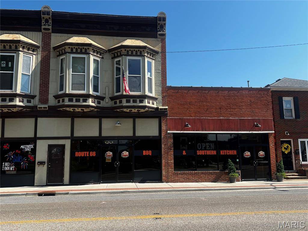 121 E Union AVE, Litchfield, IL 62056