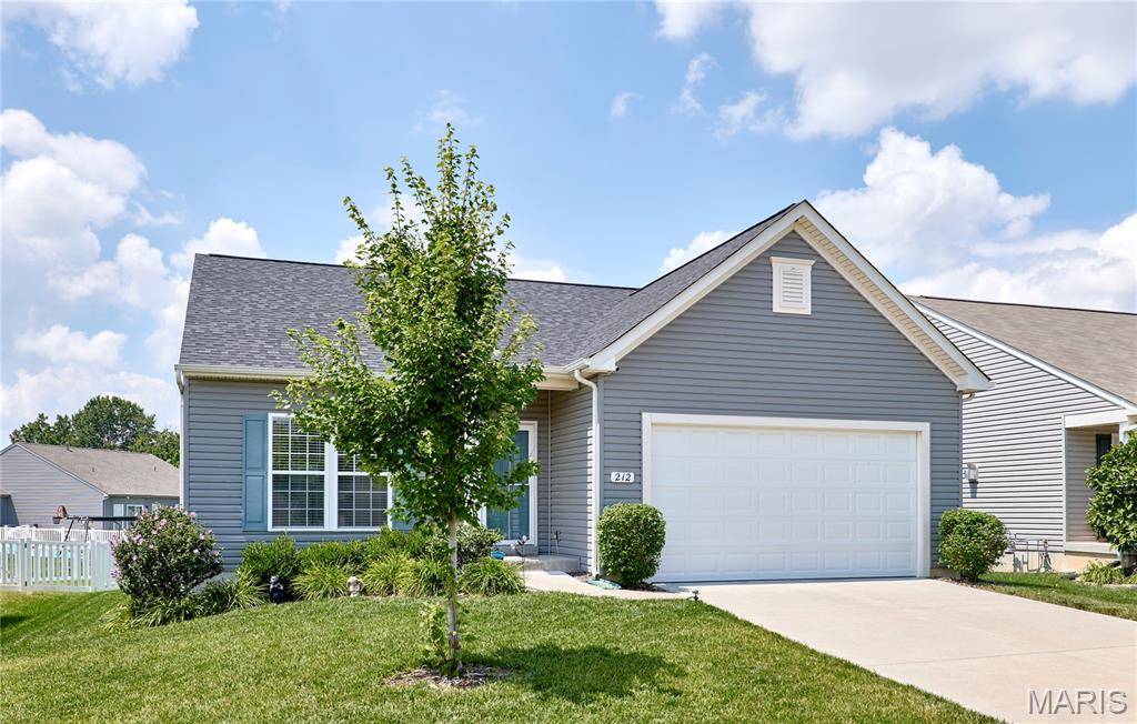 212 Barrington Ridge LN, Wentzville, MO 63385