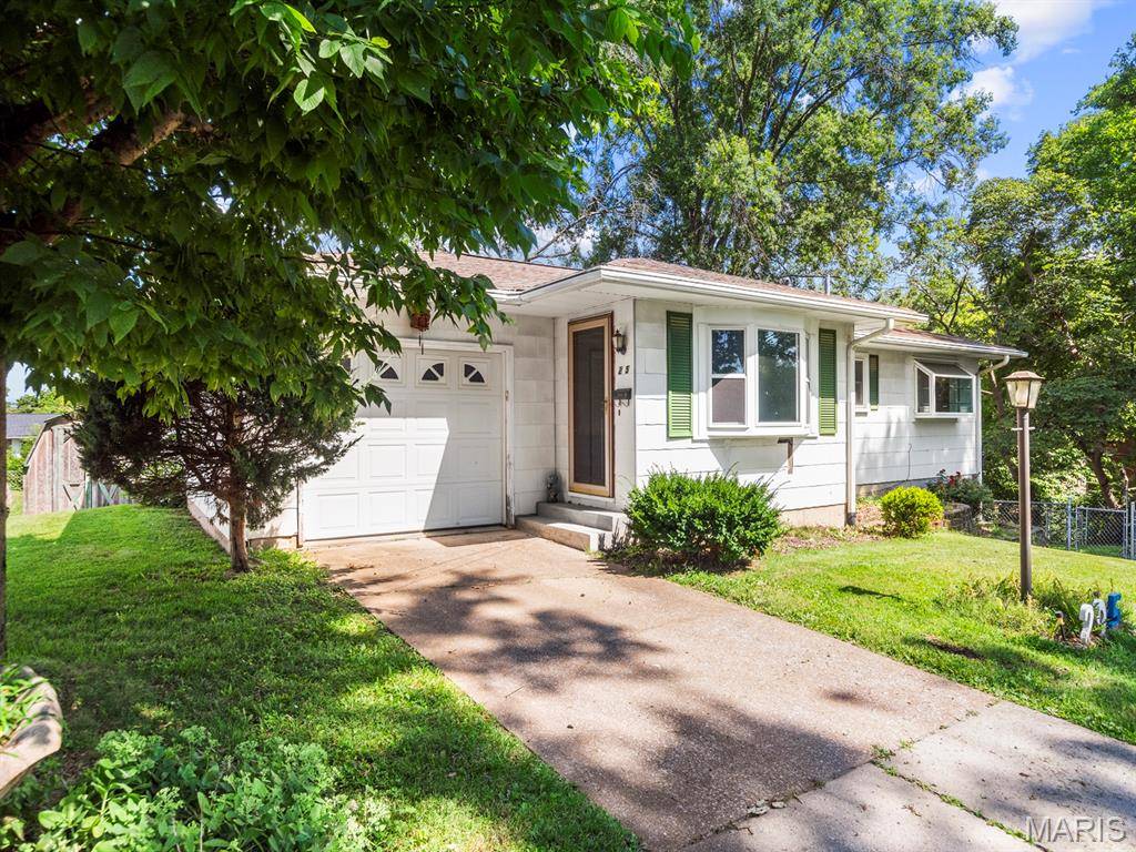205 Gardner ST, Columbia, IL 62236