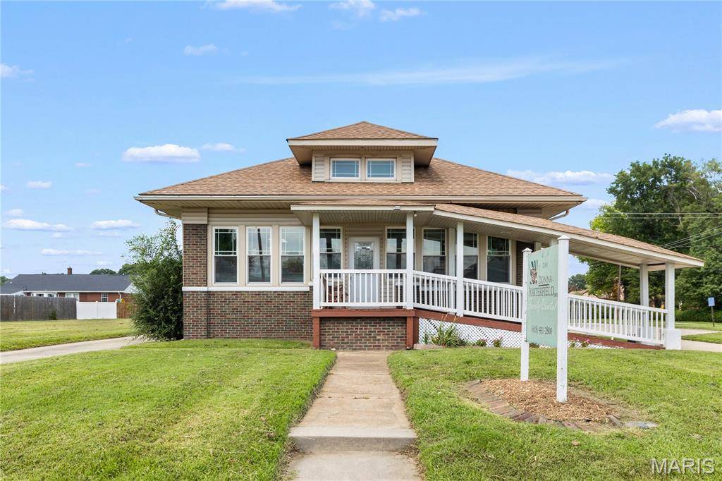 2161 Pontoon RD, Granite City, IL 62040