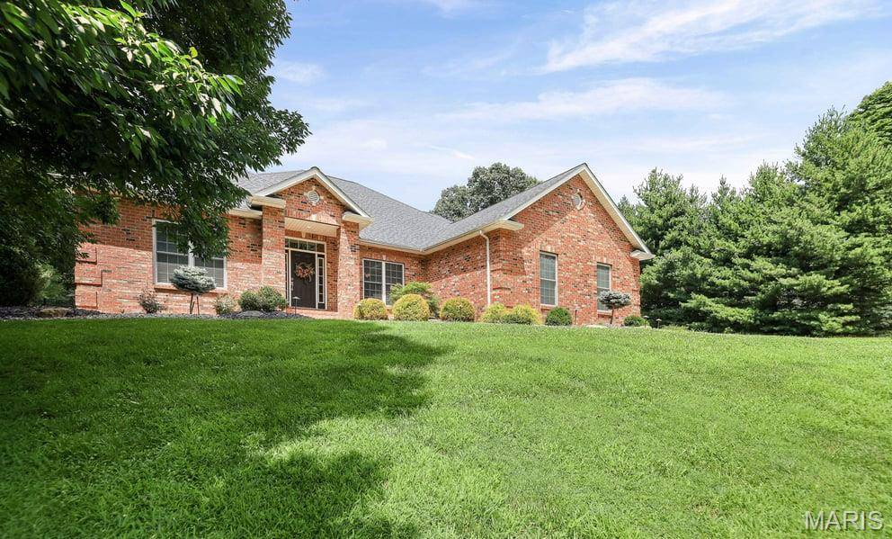 7 Dogwood Estates, Glen Carbon, IL 62034