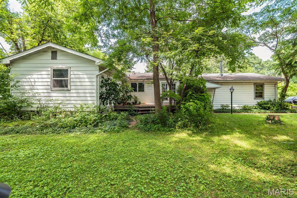 13204 Tablerock DR, St Louis, MO 63122