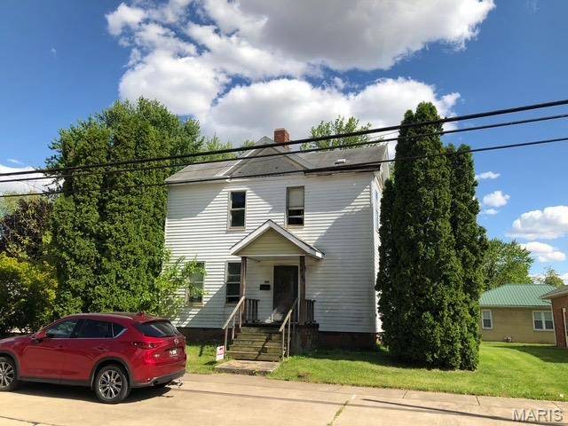 306 W Prairie ST, Jerseyville, IL 62052