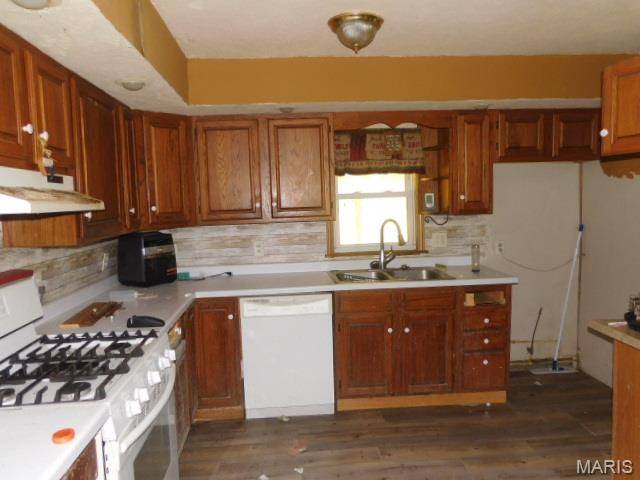 523 N Monroe ST, Kinmundy, IL 62854