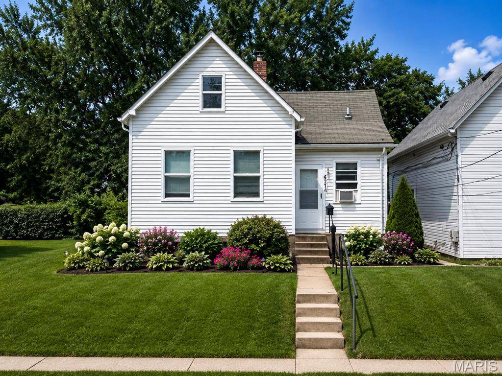 4107 Schiller PL, St Louis, MO 63116