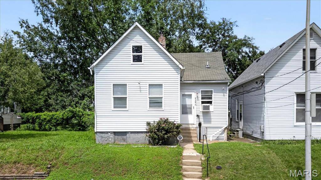 4107 Schiller PL, St Louis, MO 63116