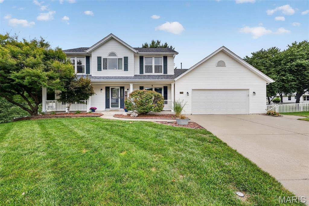 1704 Michaelwood CT, St Charles, MO 63303