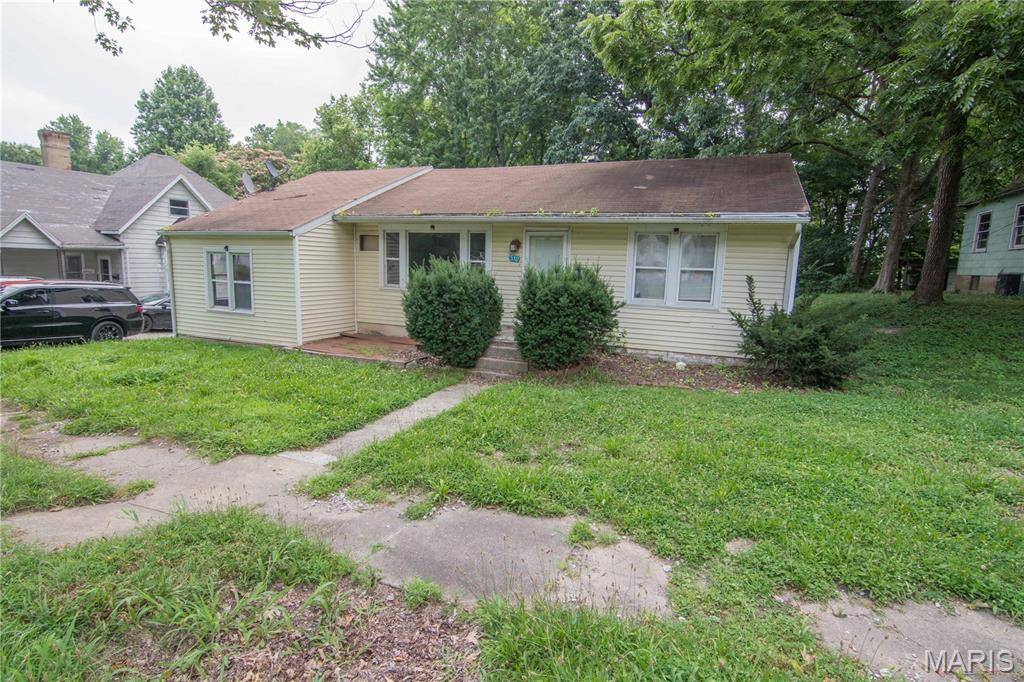510 N 6th ST, Vandalia, IL 62471