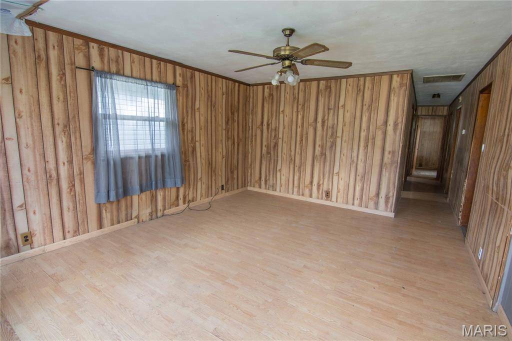 1417 W Main ST, Vandalia, IL 62471