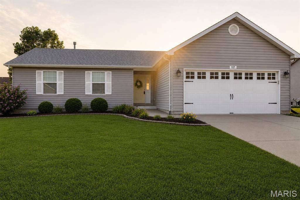 117 Falcons Crest DR, Wright City, MO 63390