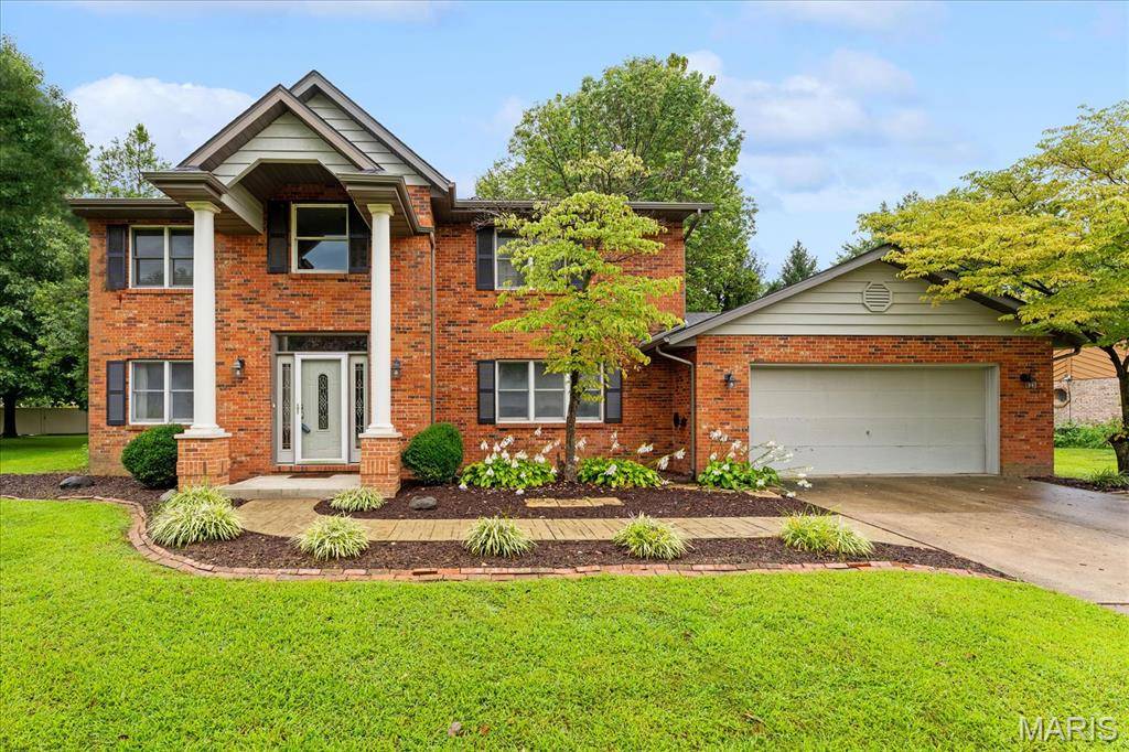 23 Barrett CT, Swansea, IL 62226