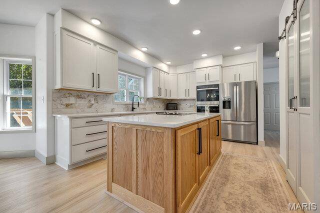 23186 Buck Track LN, Warrenton, MO 63383