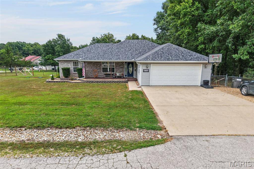 21049 Larson RD, Waynesville, MO 65583