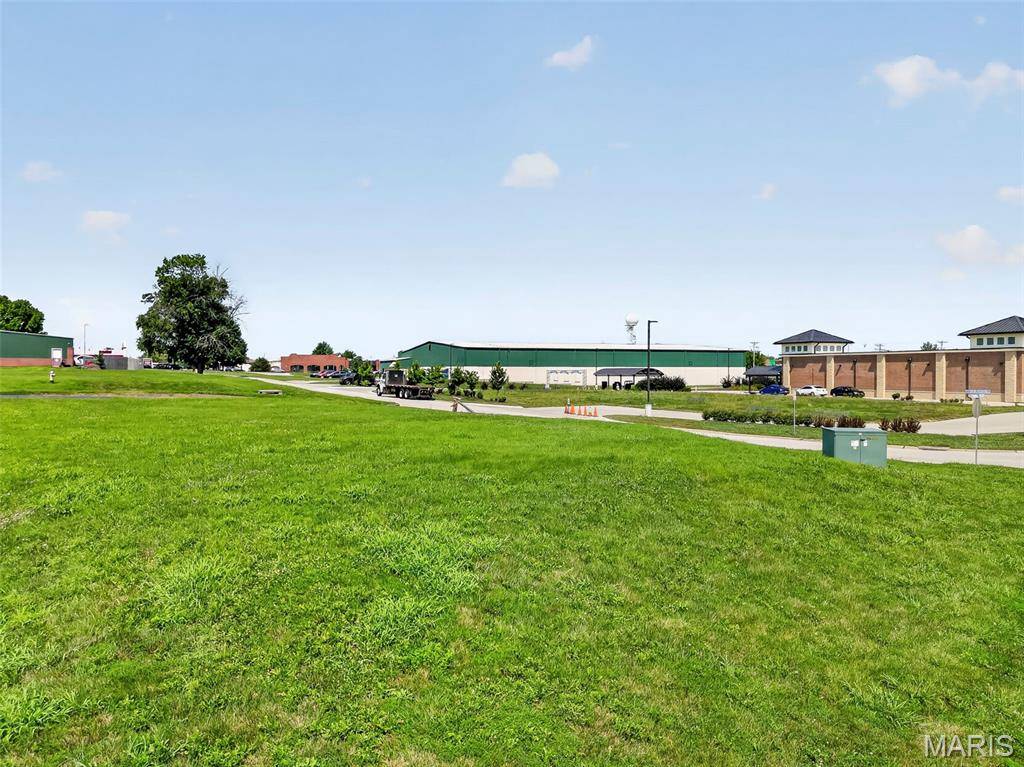 0 Cave Springs Estate DR, St Peters, MO 63376