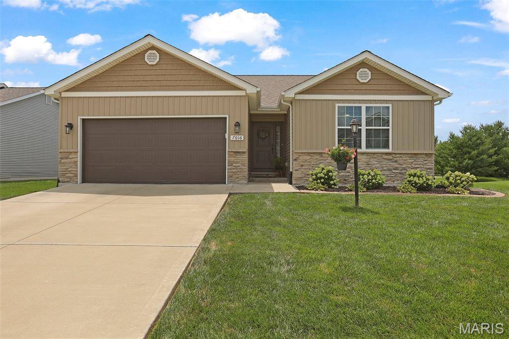 7016 Augusta DR, Glen Carbon, IL 62034