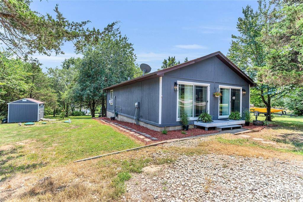 211 Blueberry DR, De Soto, MO 63020