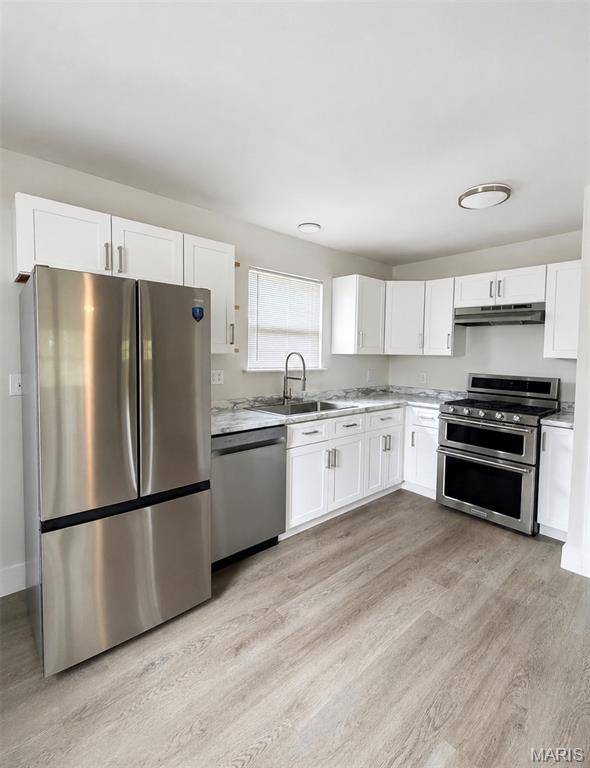 433 W Eldon ST, St James, MO 65559