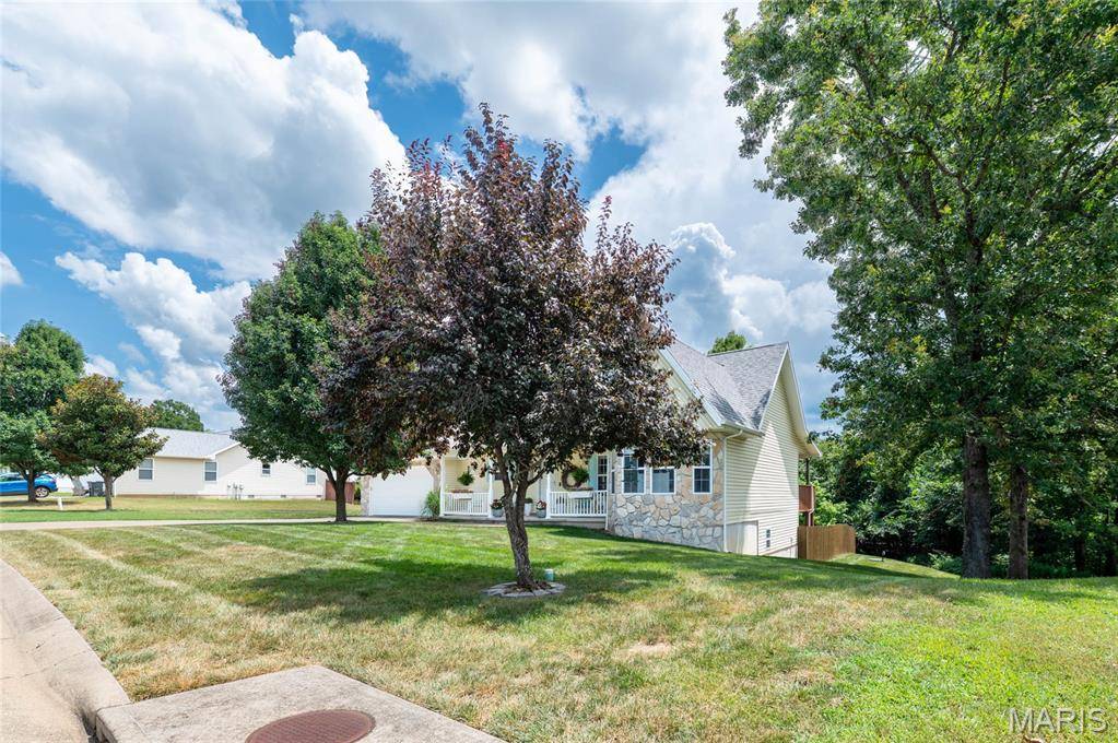 125 Mesa DR, Waynesville, MO 65583