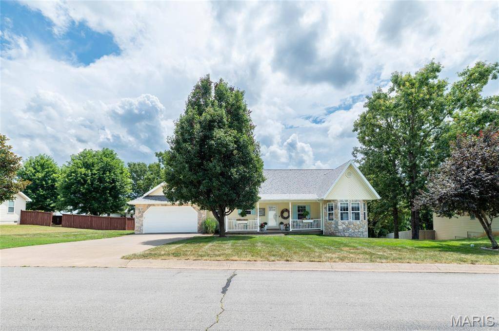 125 Mesa DR, Waynesville, MO 65583