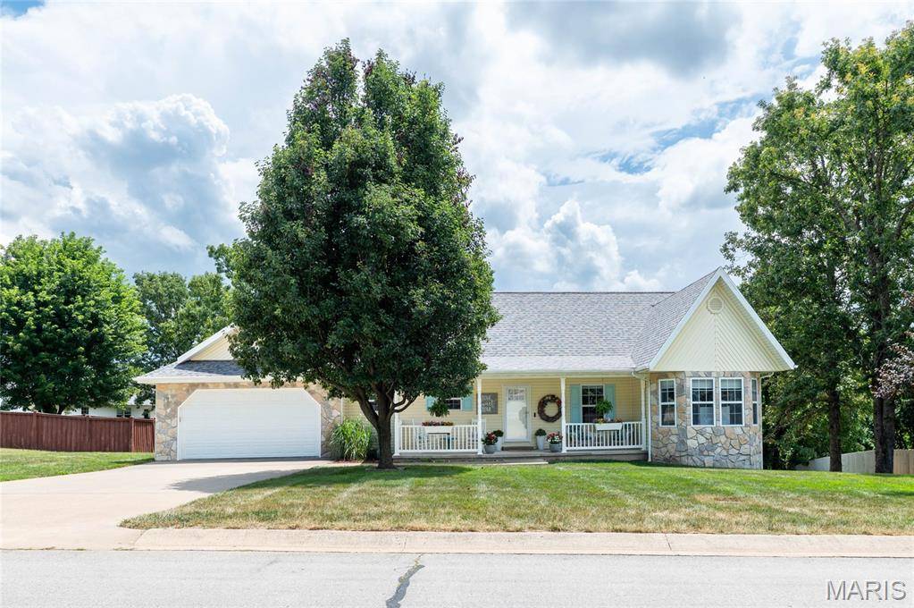 125 Mesa DR, Waynesville, MO 65583