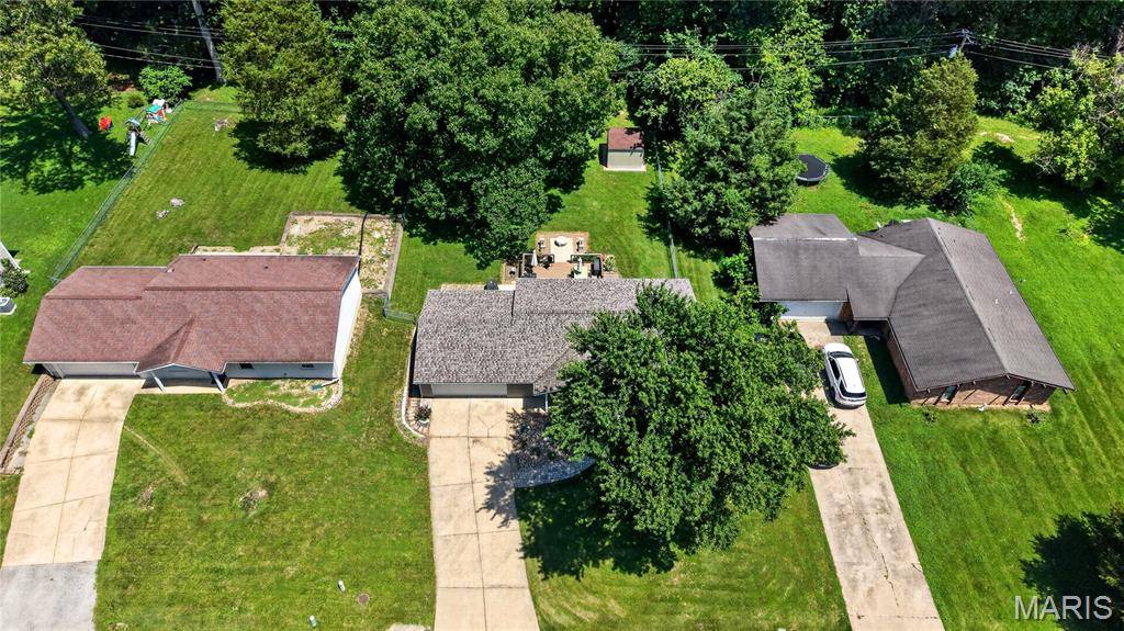 802 Barbara PL, O'fallon, MO 63366