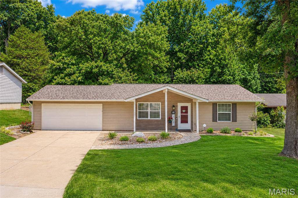 802 Barbara PL, O'fallon, MO 63366