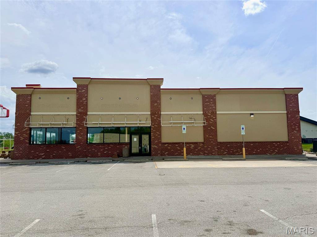 500 N Giant City RD, Carbondale, IL 62901