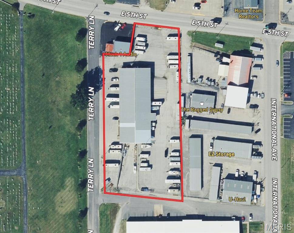 506 Terry LN, Washington, MO 63090