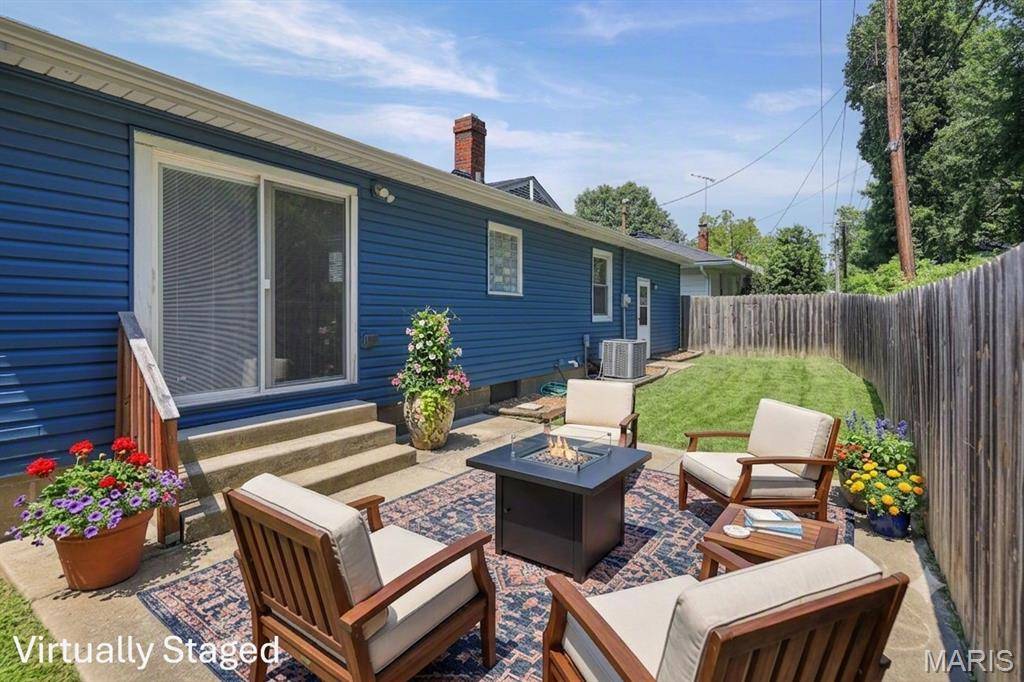 334 S Benton ST, Edwardsville, IL 62025