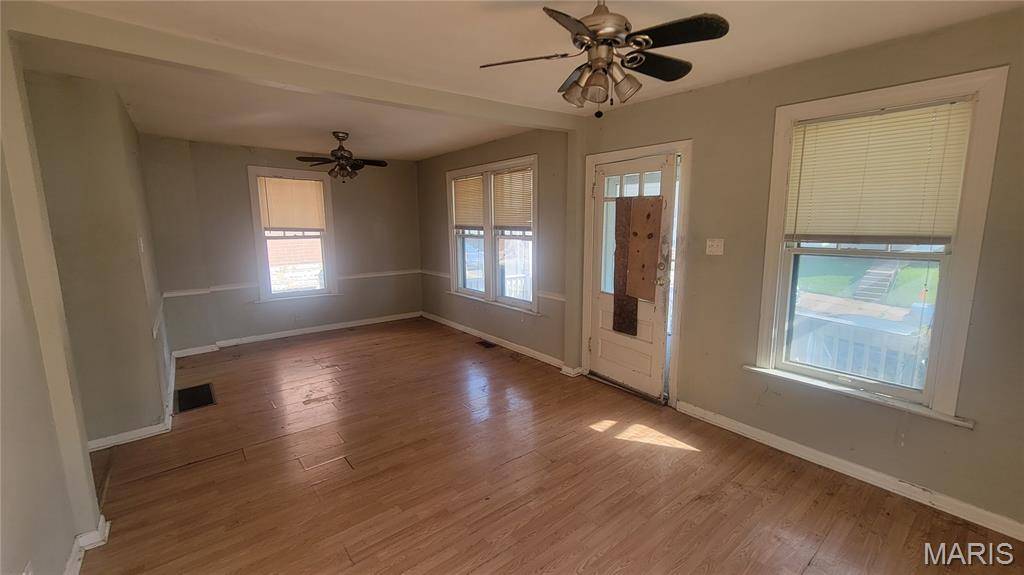 3719 Neosho ST, St Louis, MO 63116
