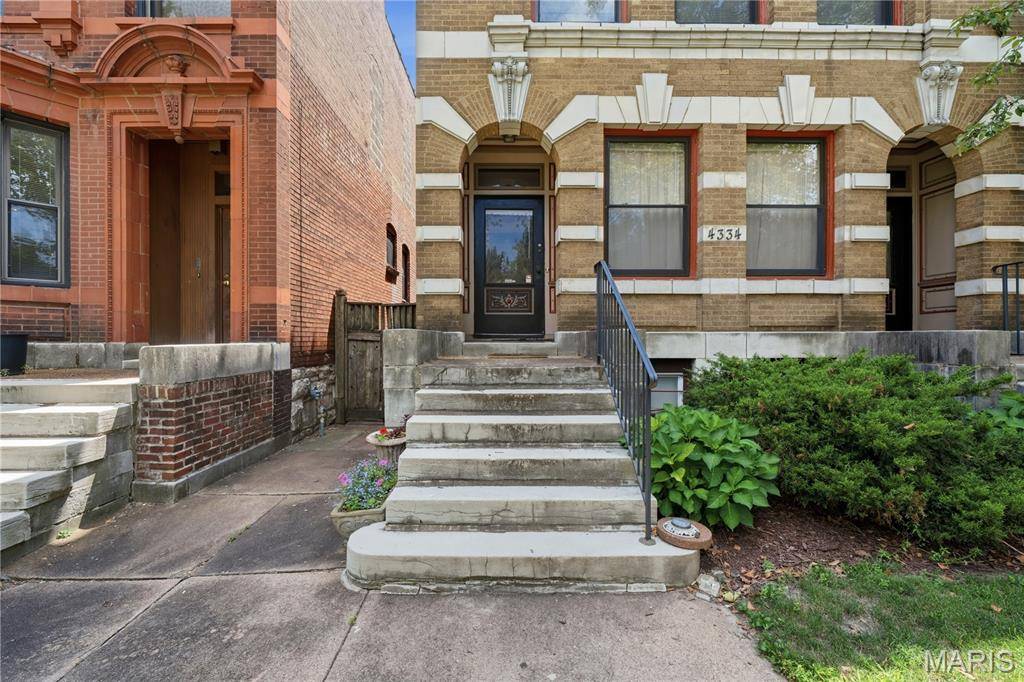 4334 Lindell BLVD, St Louis, MO 63108