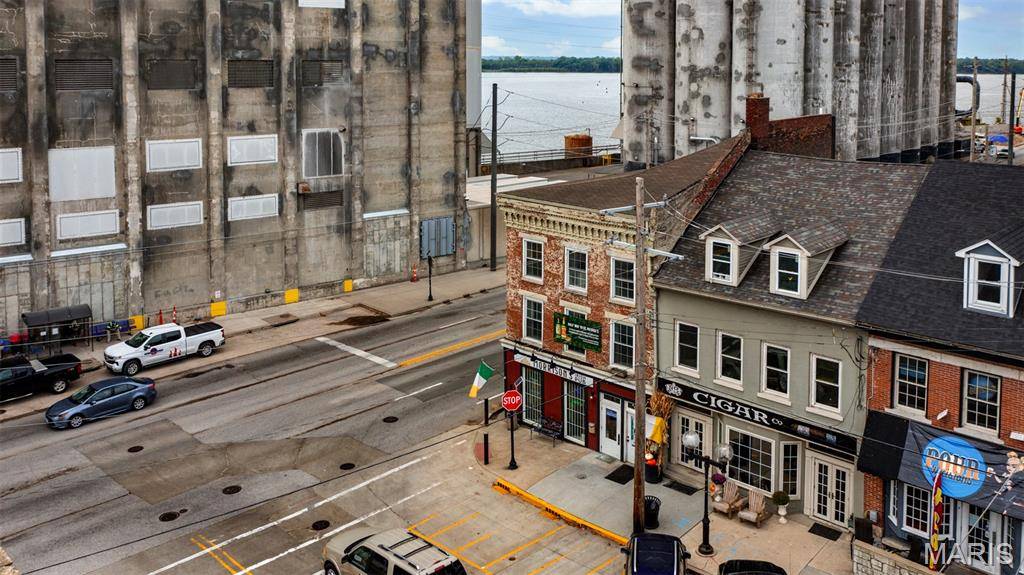 200 State ST, Alton, IL 62002