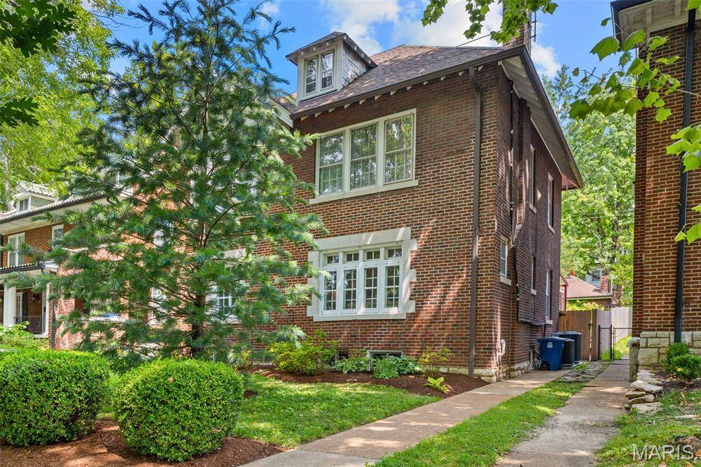 6959 Waterman AVE, University City, MO 63130