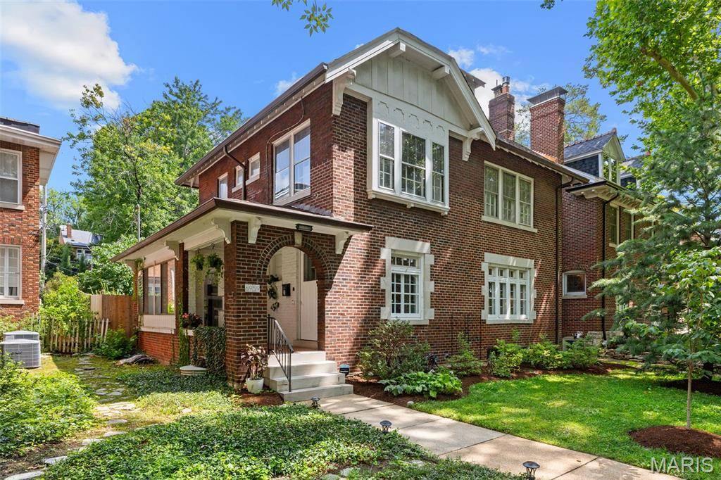 6959 Waterman AVE, University City, MO 63130