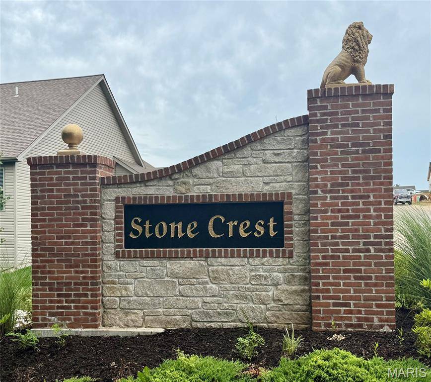 2795 N Crest DR, Washington, MO 63090
