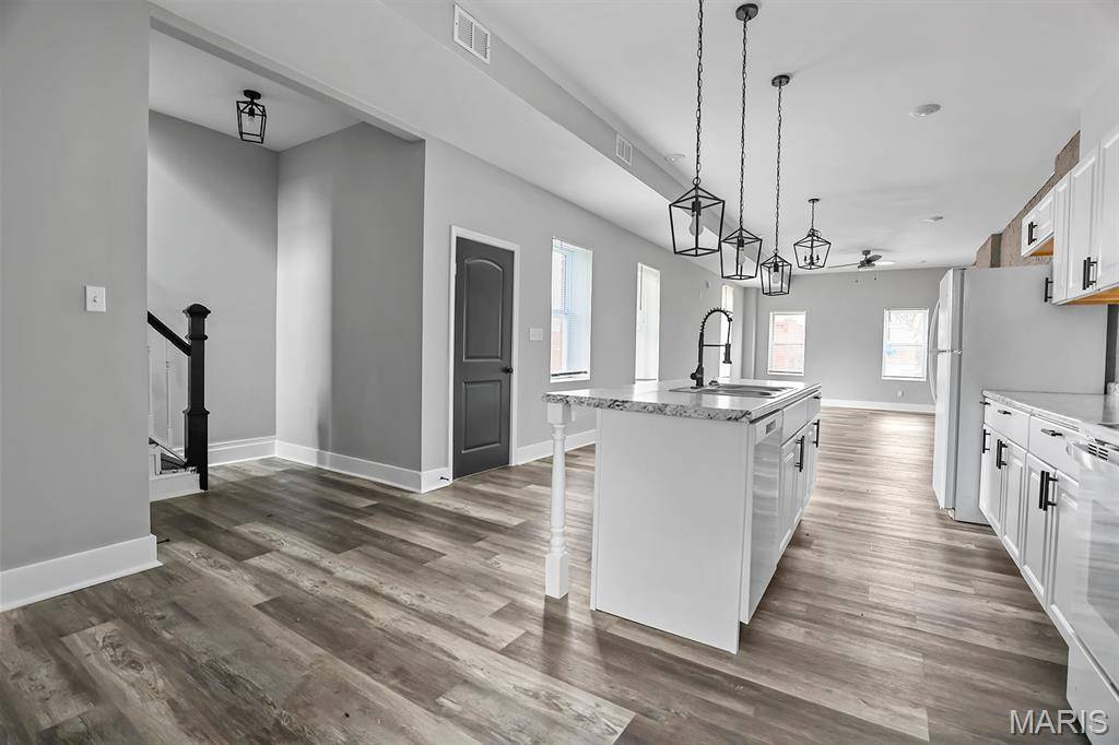 3938 Iowa AVE, St Louis, MO 63118