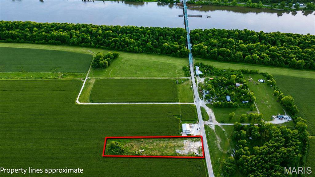 1059 State Route 16, Eldred, IL 62027