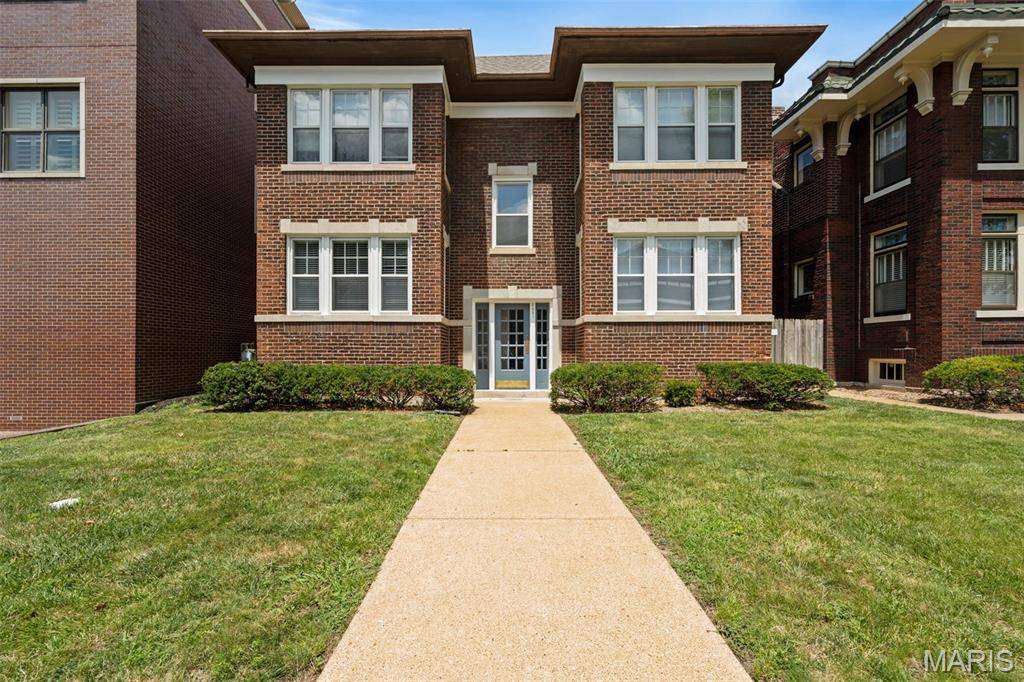 6431 Clayton RD, Clayton, MO 63117