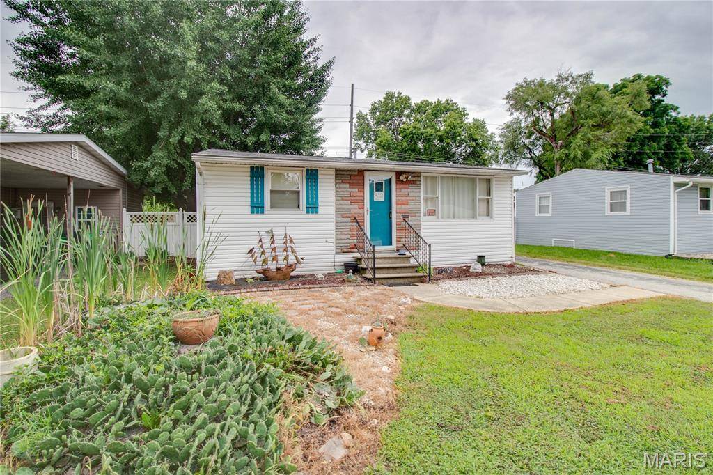 2132 Miracle AVE, Granite City, IL 62040