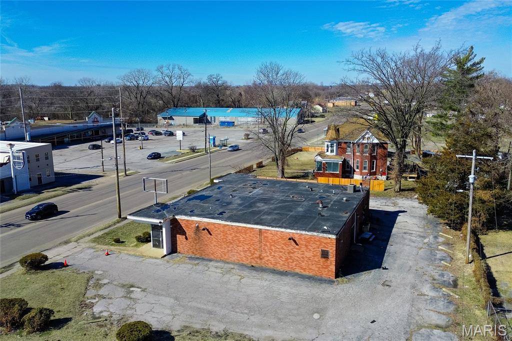 7621 State ST, East St Louis, IL 62203