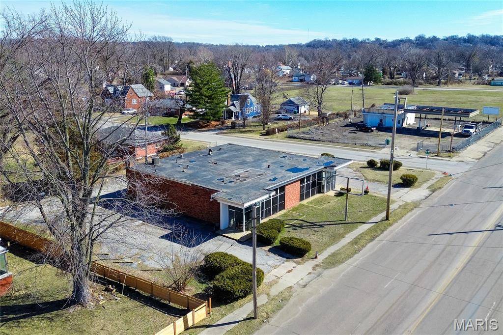 7621 State ST, East St Louis, IL 62203