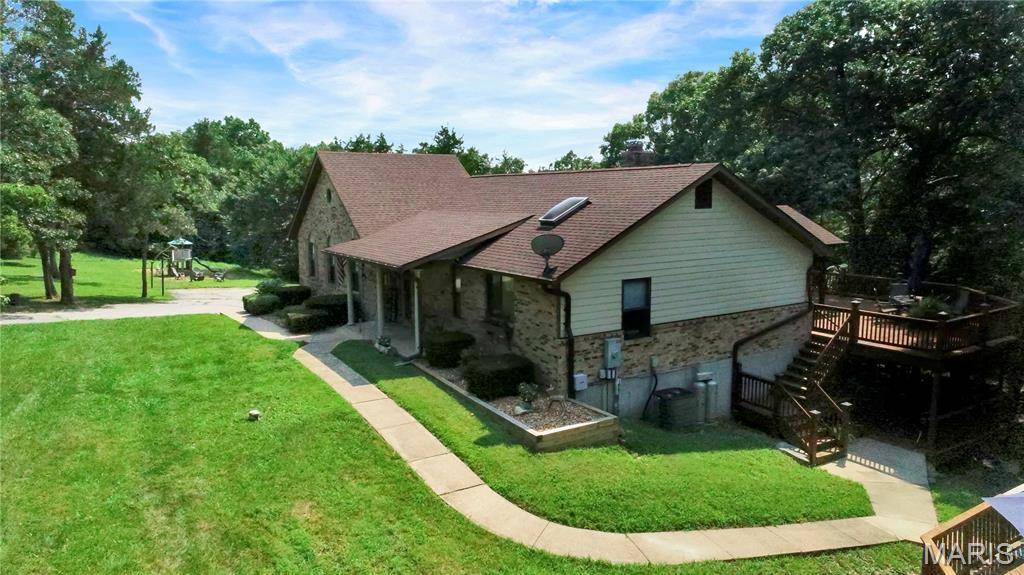 5965 Evergreen LN, Villa Ridge, MO 63089