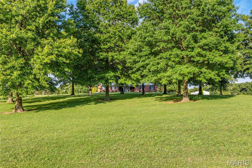 794 Linns Mill RD, Troy, MO 63379