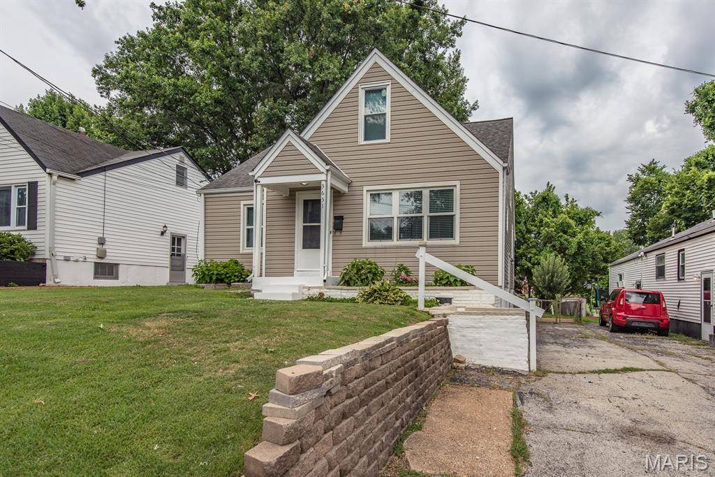 3651 Hilleman AVE, St John, MO 63114