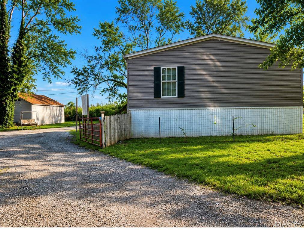 414 Garden ST, Cahokia, IL 62206